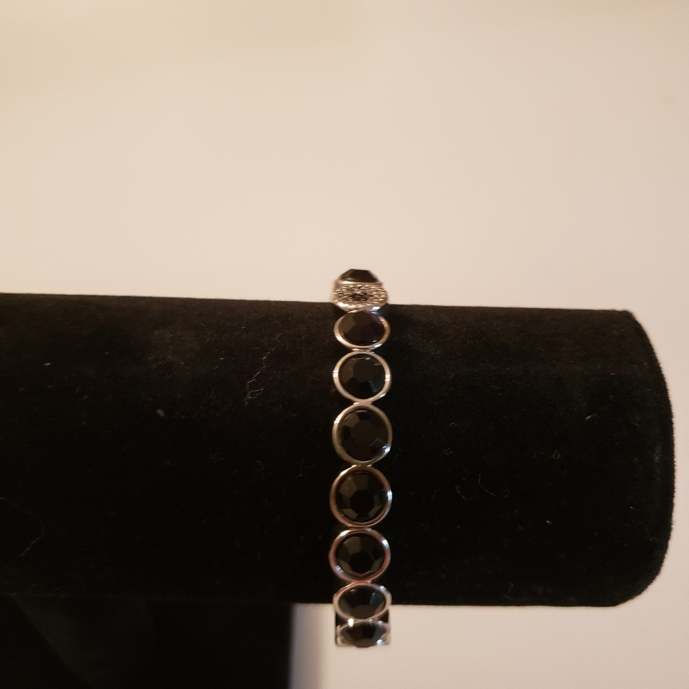 Simply Vera stretchable bracelet